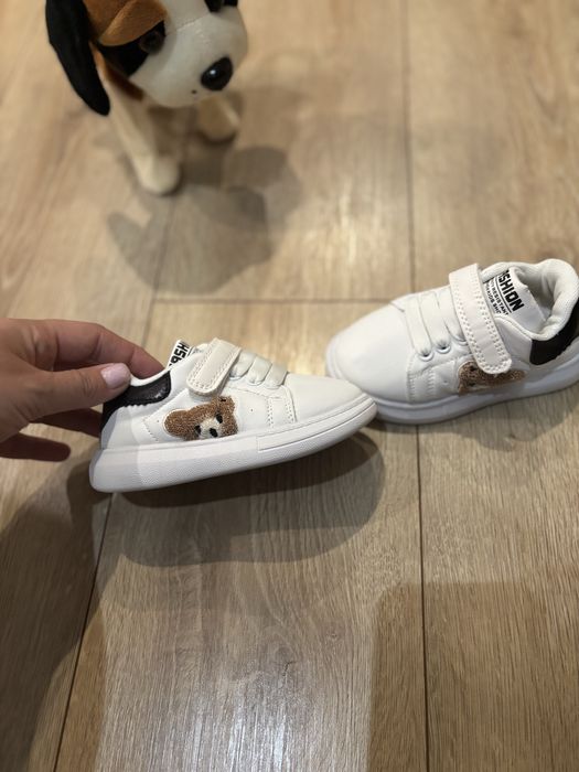 Кросівки унісекс дитячі