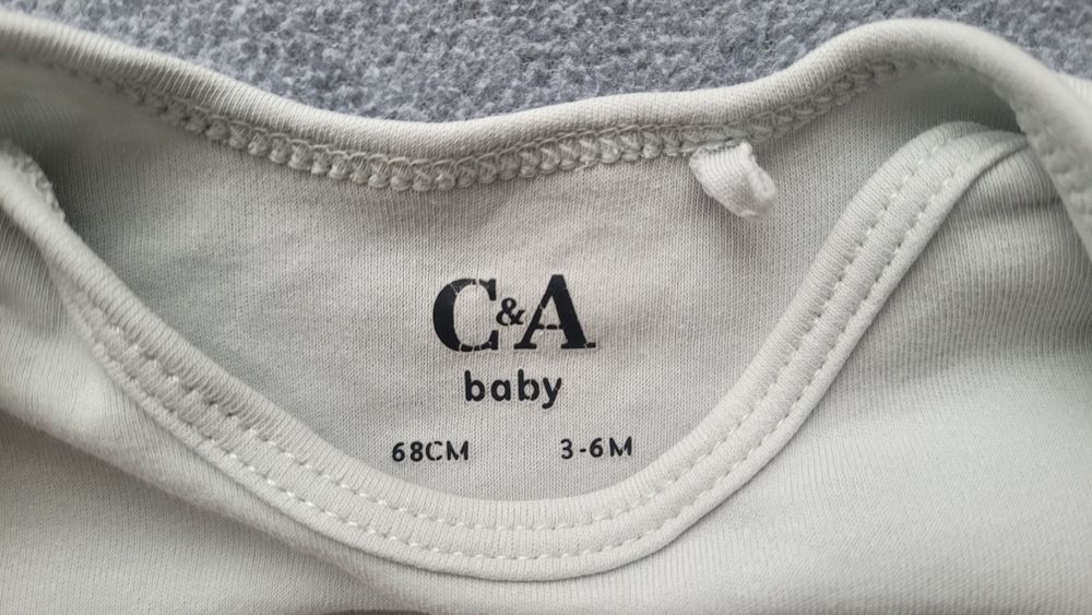 Body niemowlęce r. 68 C&A