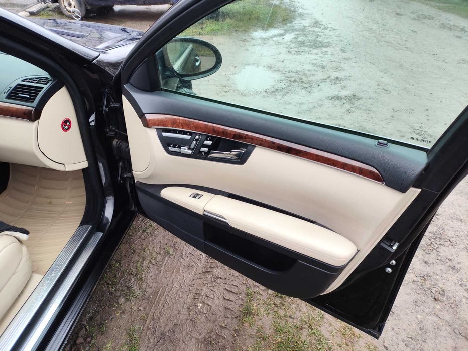 Продам Мерседес S221