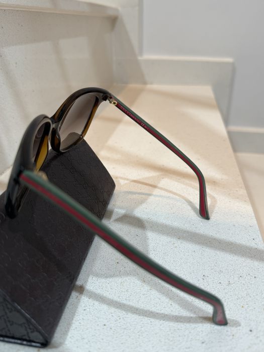 Vendo oculos gucci