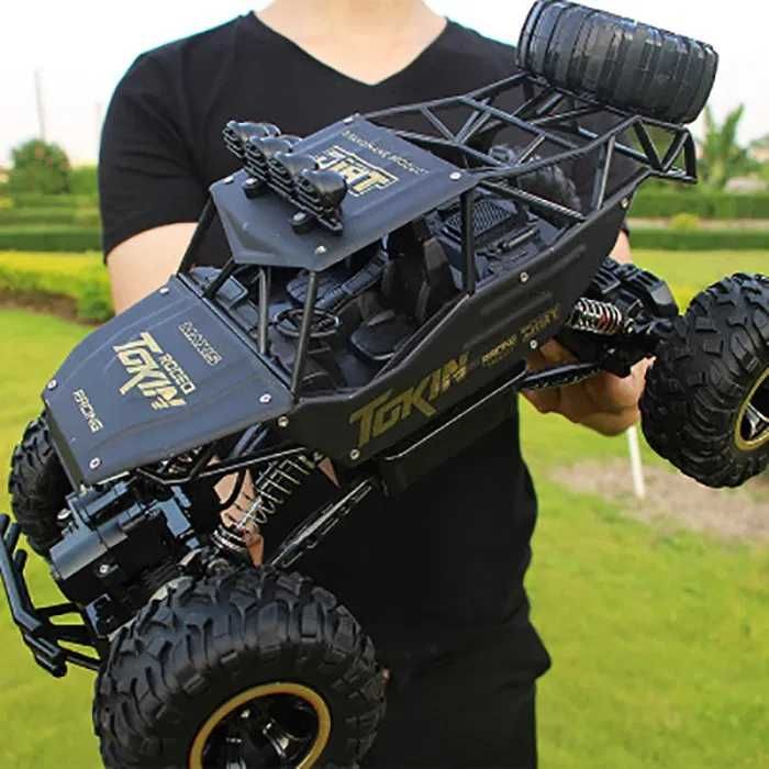 Carro Telecomandado Grande 1:12 Todo-o-Terreno 4x4 com LED NOVO