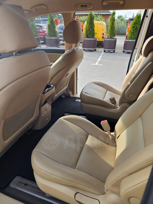 2018 KIA Carnival 2018 2.2 дизель