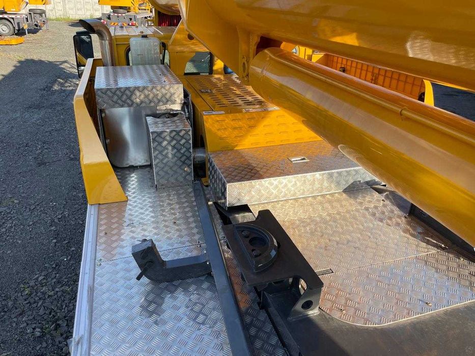 Автокран XCMG QY100K5C 2025