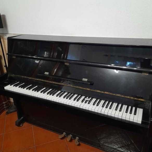 Piano Vertical Usado