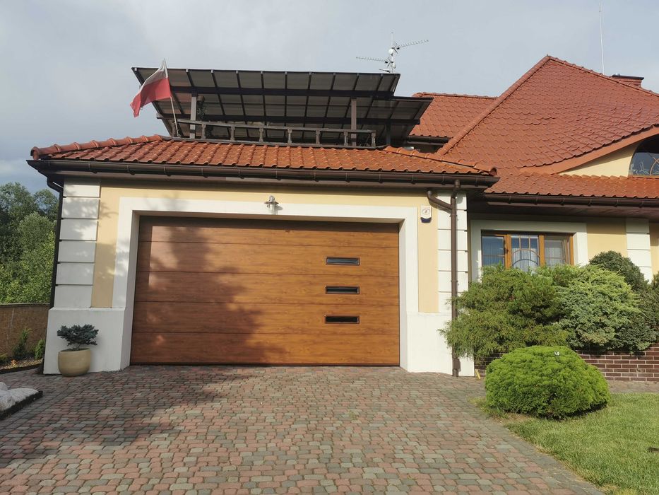Producent Brama garażowa segmentowa Bramy garażowe przemysłowe 3*2,41
