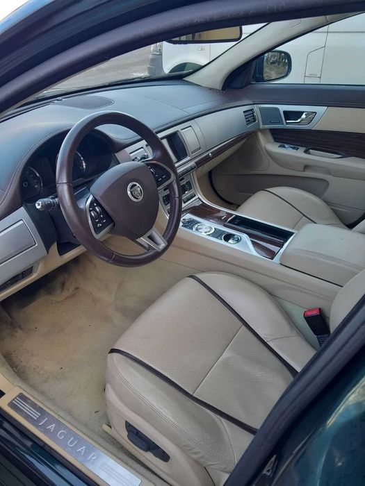 Продам Jaguar XF 2013 года
