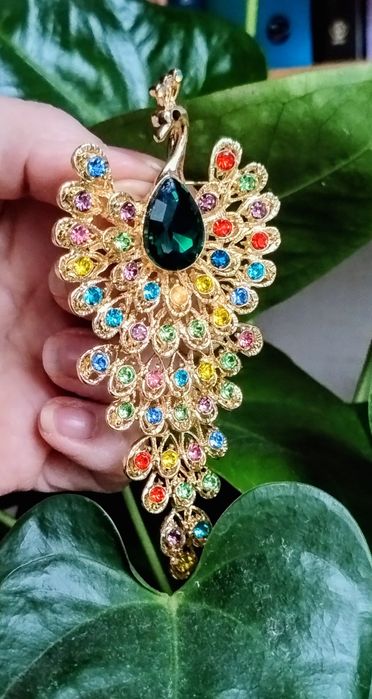 Broszka,brosza,przypinka,wisior,ozdoba, glamour, sparkle, blingbling