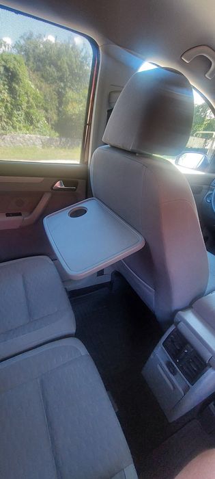 Продаю Volkswagen Touran 1.6mpi