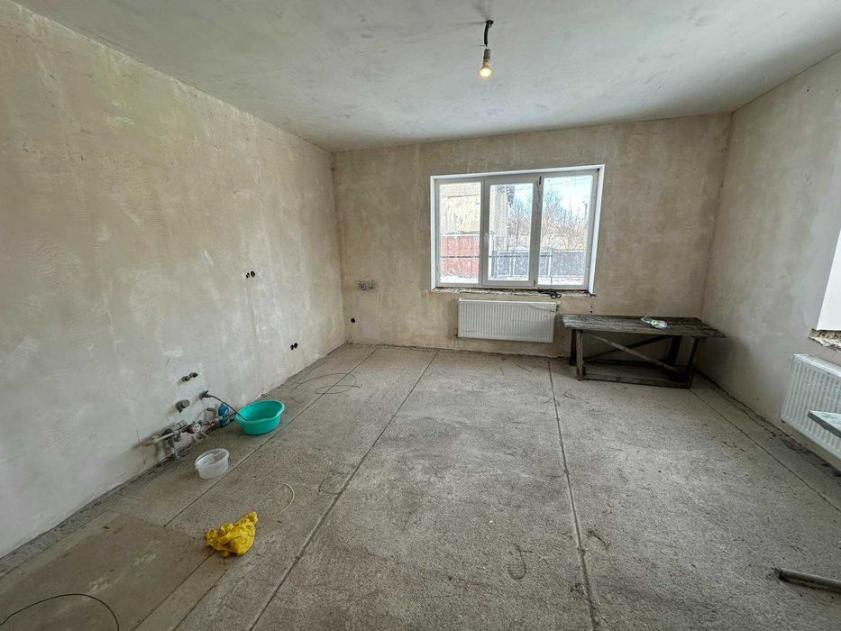 Продаж 1 поверхового будинку з ділянкою на 7.5 сотки, м. Жмеринка