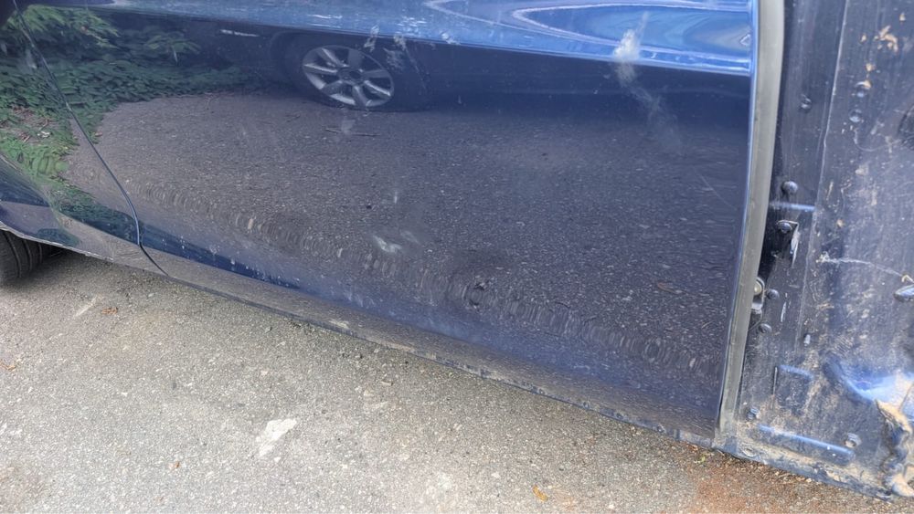 Дверь передня права Tesla S Plaid