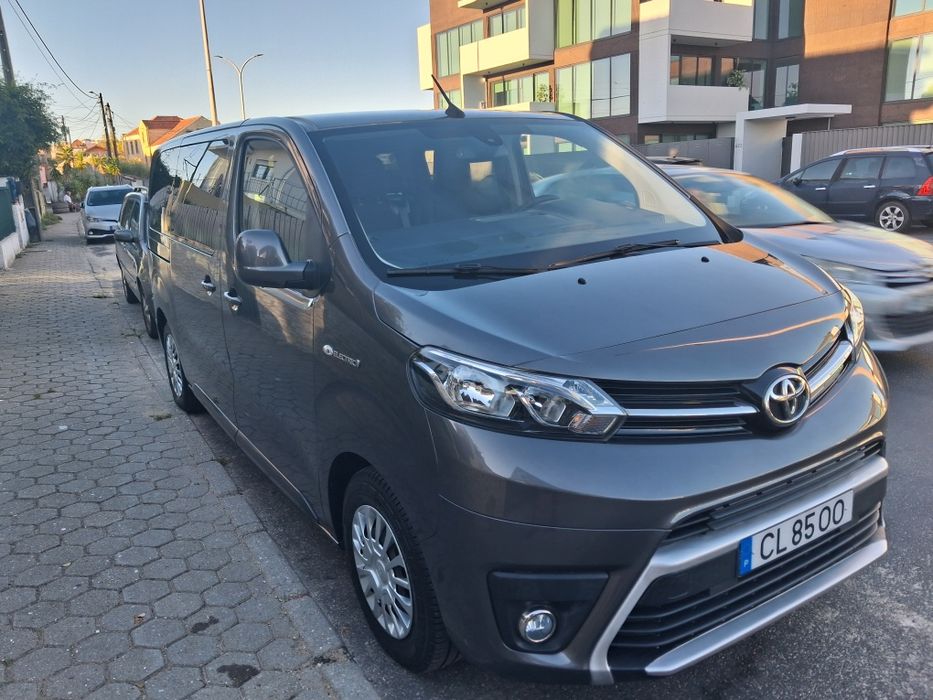 Toyota Proace Verso electric 75kw  9 lugares
