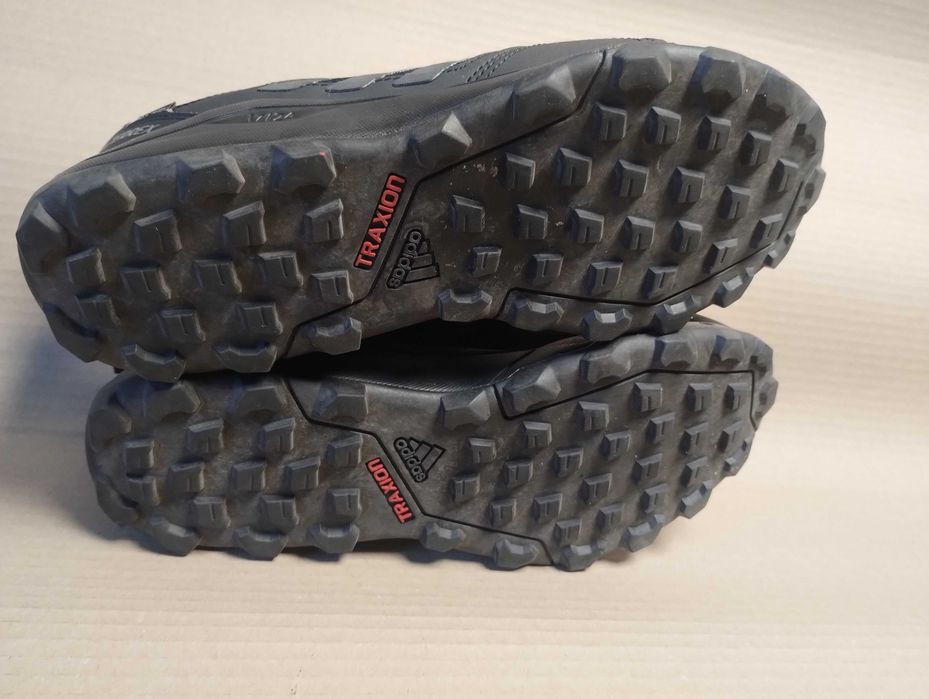 Buty sportowe trekkingowe  Adidas terrex GTX 42 2/3 bdb