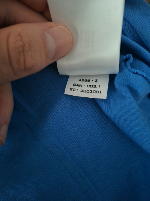 T-shirt GANT Azul - Tamanho S (Impecável)