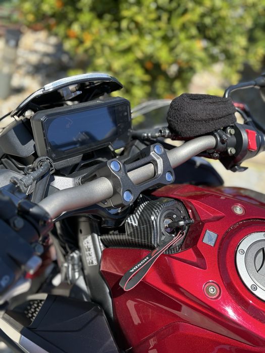 Honda CB 650 R  neu cafe r