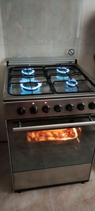 Fogão de cozinha Meireles.