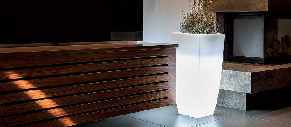 Vaso com luz com comando