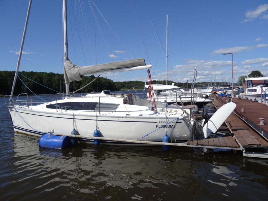 Sprzedam jacht żaglowy PHILA 900