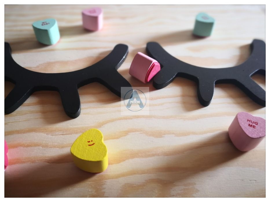 Ozdoba oczy/RZĘSY drewniane