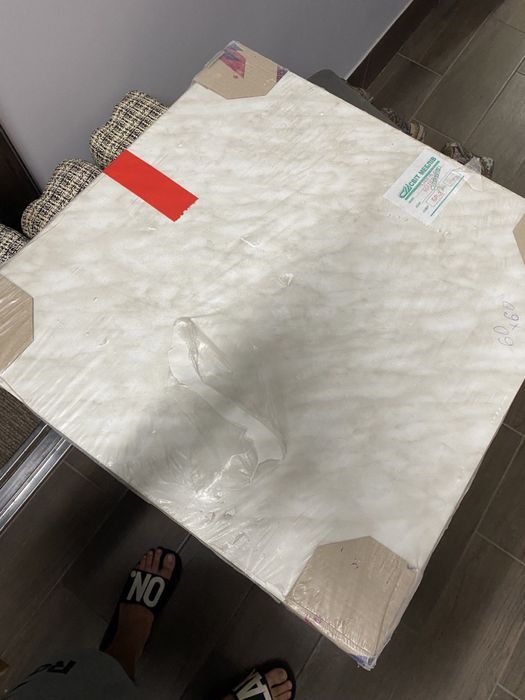 Столешница, плинтус  дверная рама