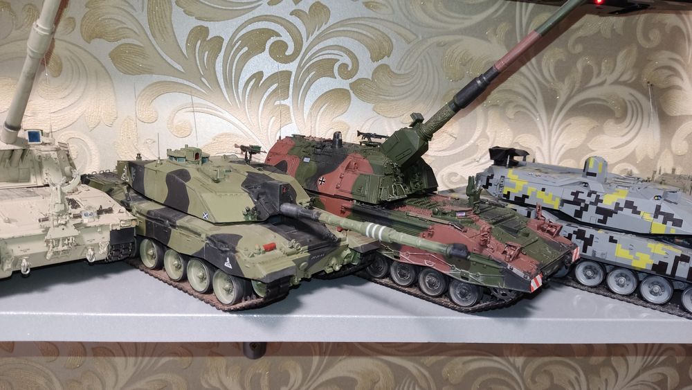 Збірні моделі бронетехніки в масштабі 1/35