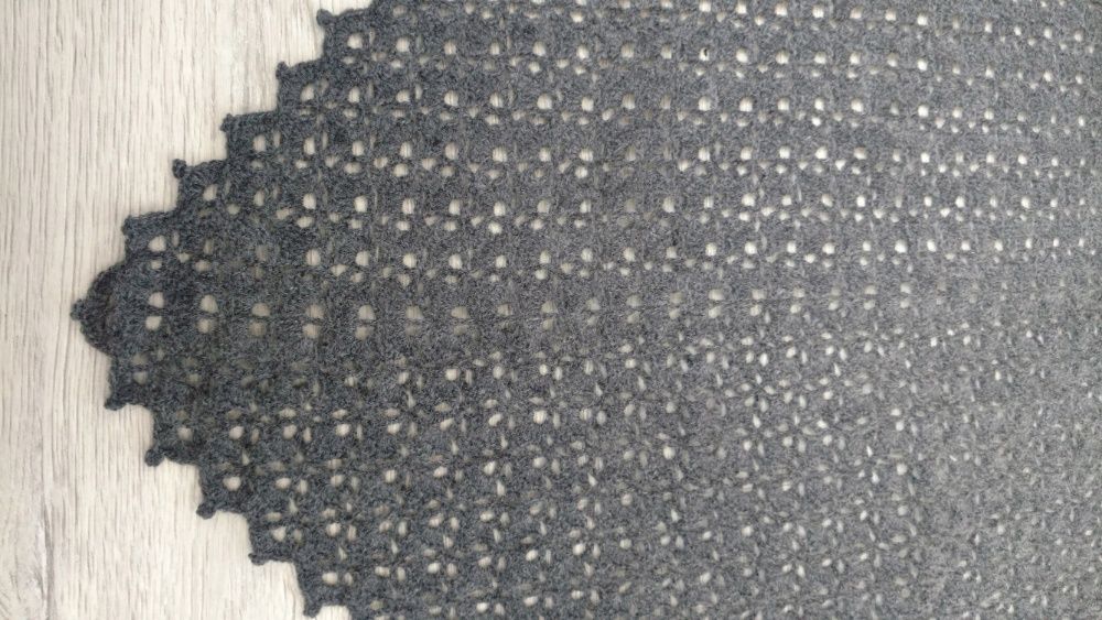 Шаль, бактус ручной работы