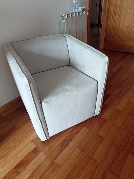 Sofá de quarto individual como novo