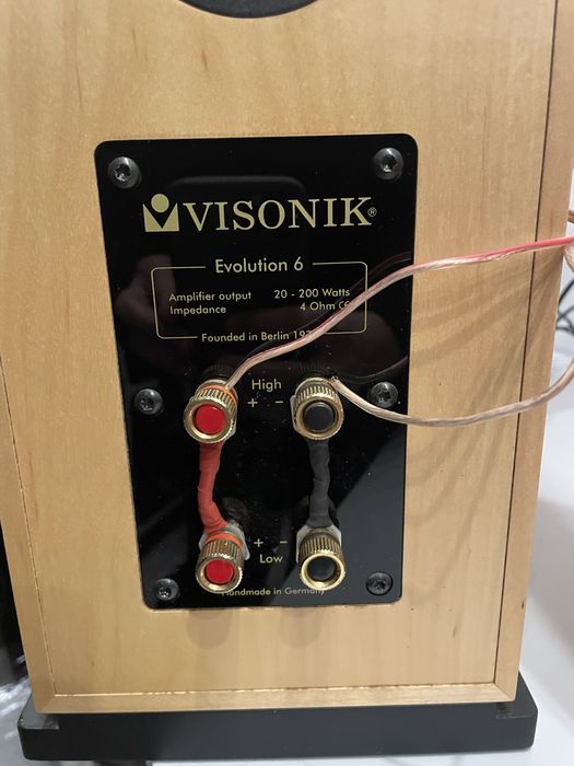Kolumny podłogowe Visonik