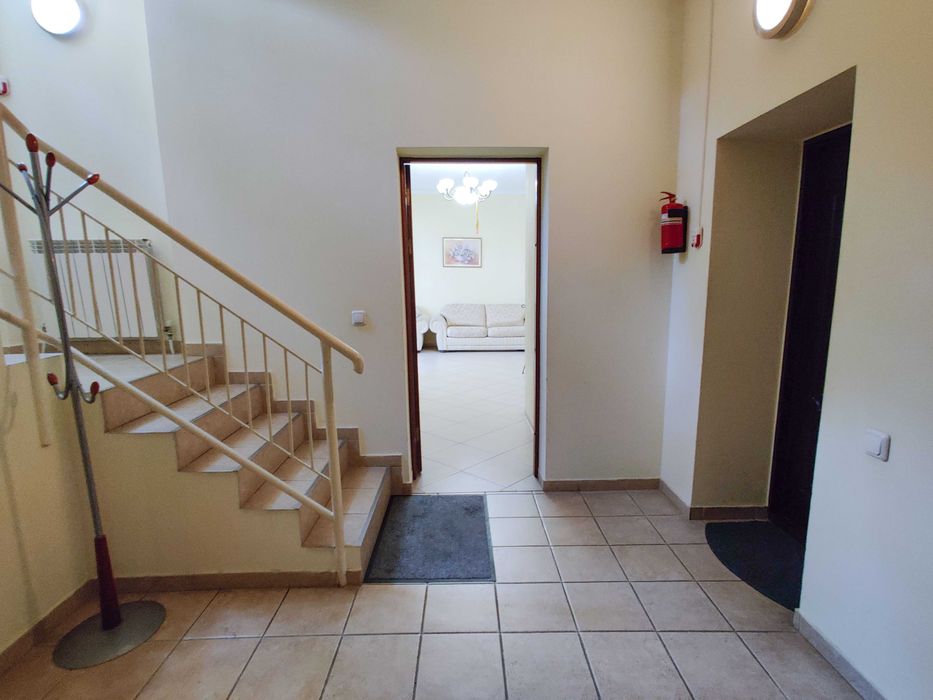 Оренда котеджу під Києвом у с. Мощун