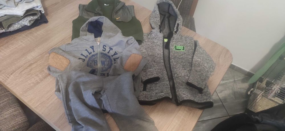 Bluzy dla chłopca rozm 110