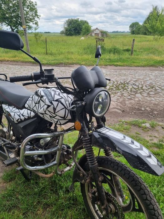 Продам мотоцикл viper v125s 2020