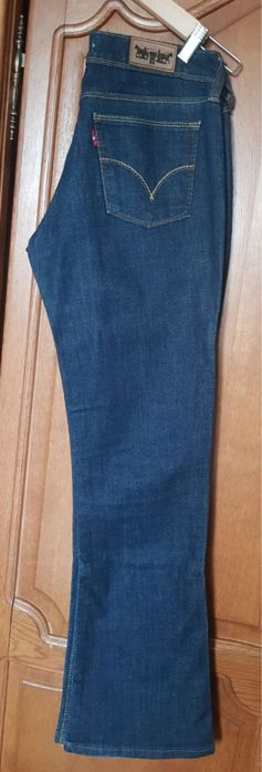 Levis 572 bootcut damskie bardzo dobry stan 30x32