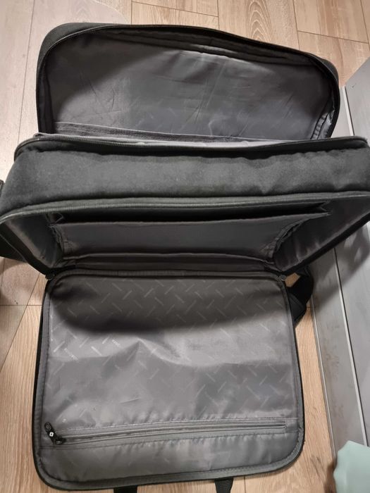 Samsonite torba na laptopa. Super model i okazja