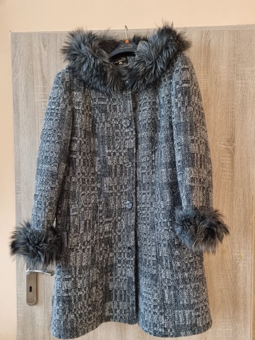 Płaszczyk zimowy damski 46