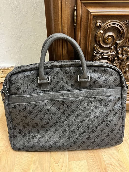 Guess HM6606 чоловіча сумка для ноутбука та паперів