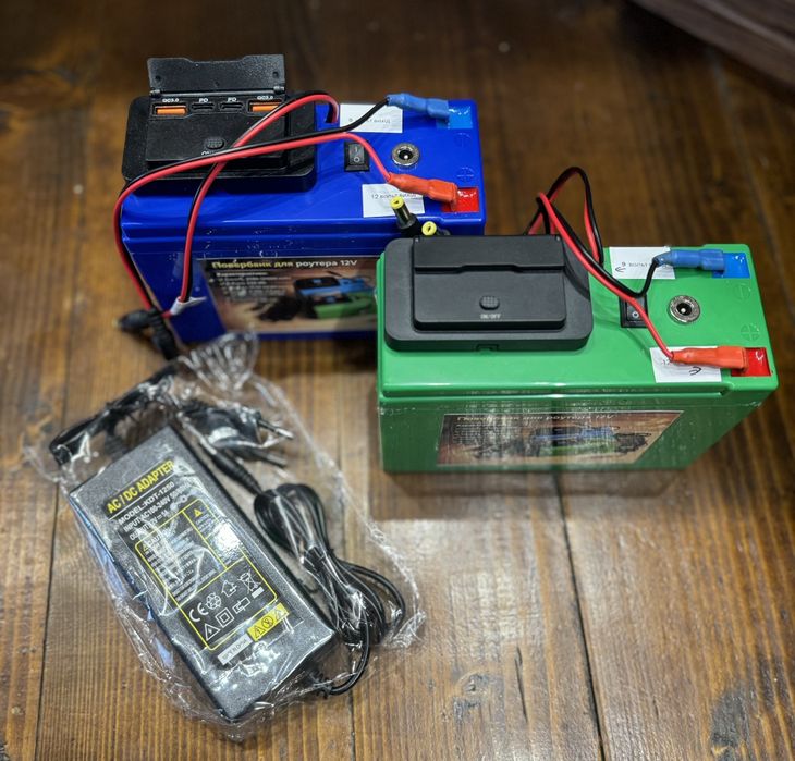 Повербанк на акумуляторах 18650 3S7P