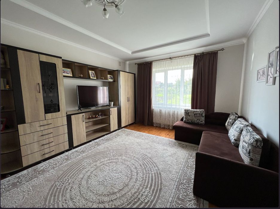 Продаж будинку Великі Грибовичі Малехів район готелю Варшава