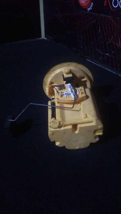 Bomba Do Depósito De Combustível Peugeot 406 (8B)