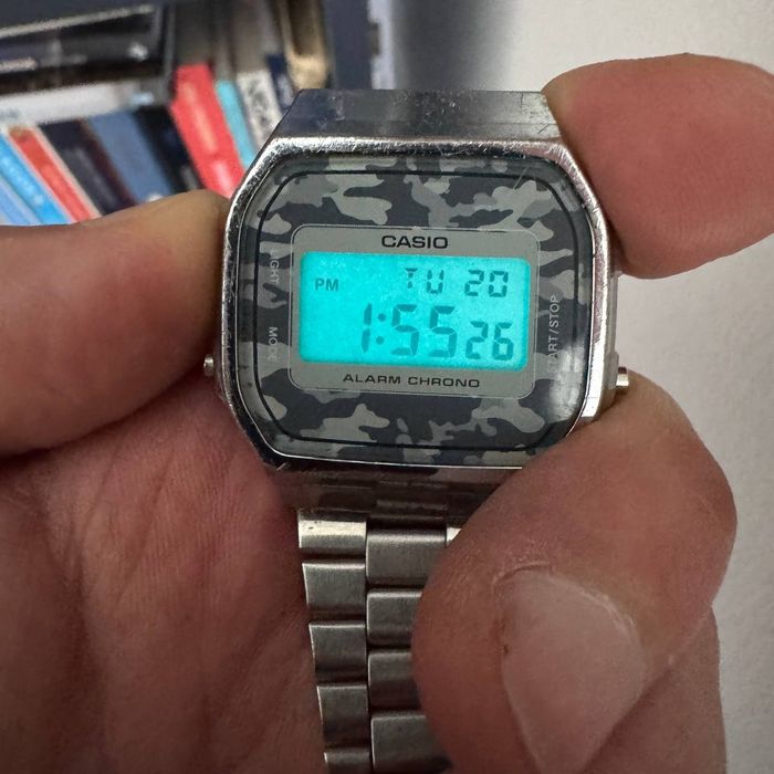 Zegarek męski Casio A168WE srebrny lata 80 te