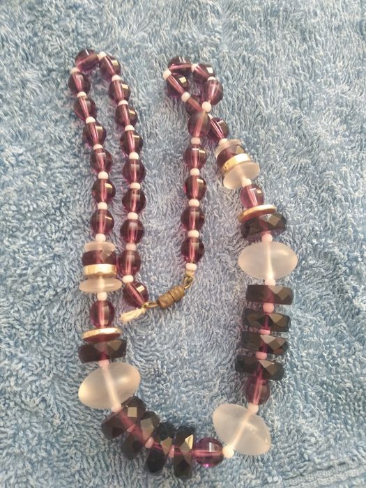 Чеське вінтажне намисто.