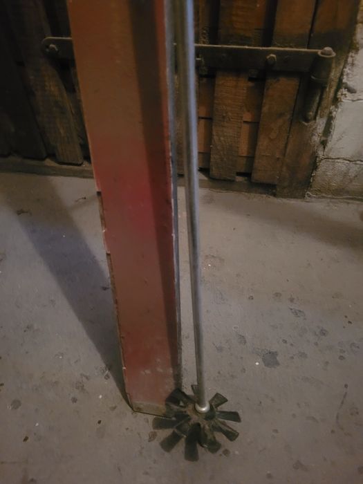 Stare narty Rysy drewniane