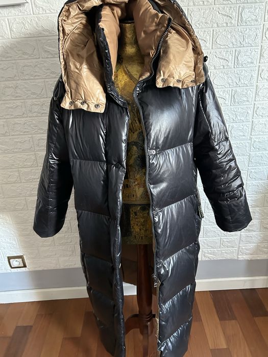 Dluga kurtka Moncler