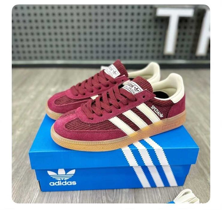 adidas originals HANDBALL SPEZIAL R.40