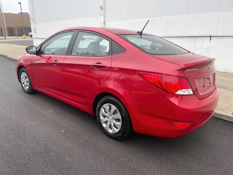Hyundai Accent GLS      2015