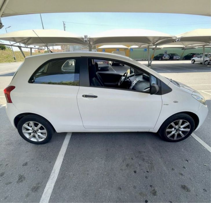 Toyota Yaris 1.4 D4D nacional Edição Especial