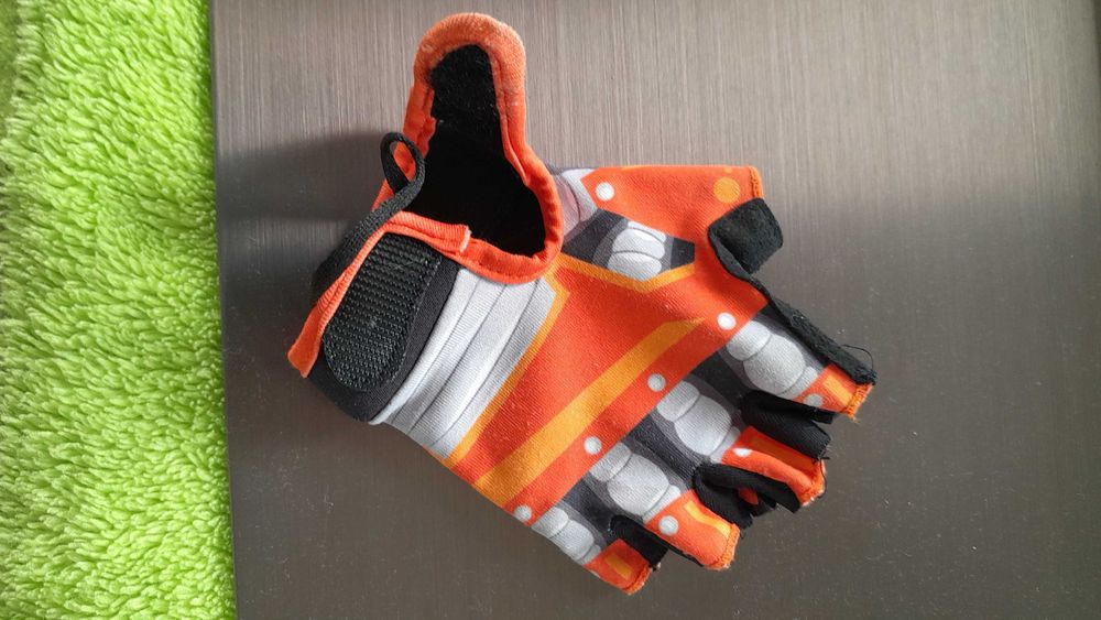 Rękawiczki Btwin na rower dla dziecka