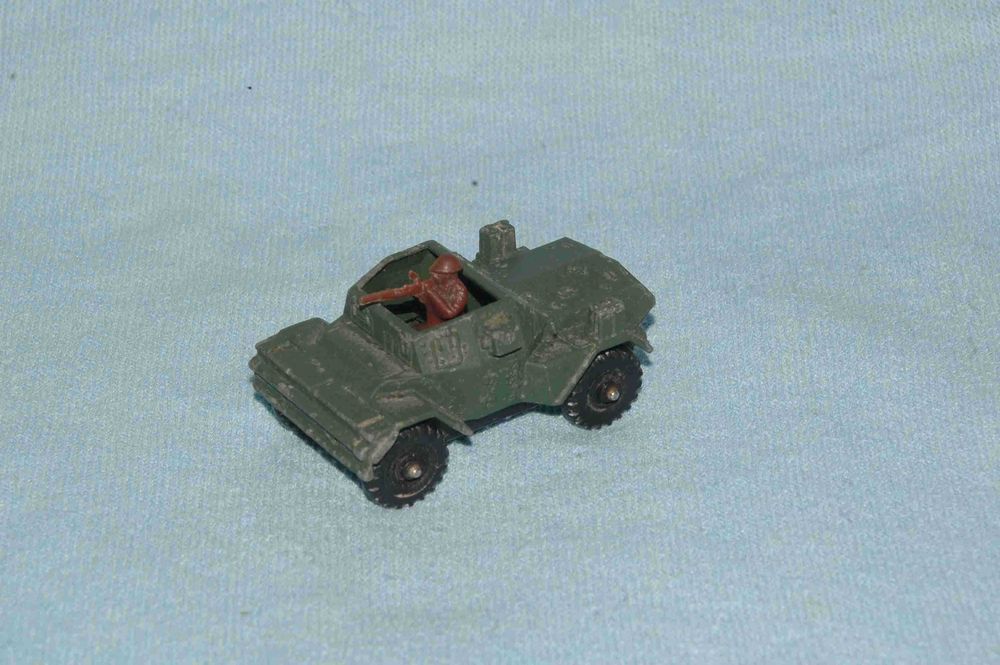 Corgi juniors Daimler gun