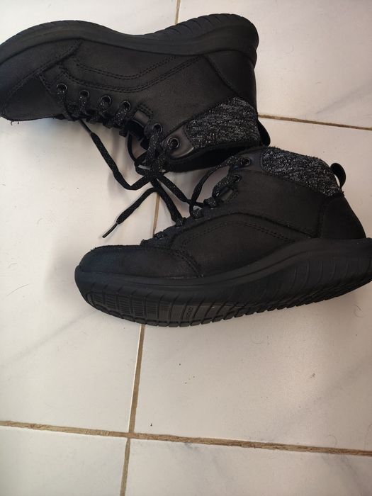 Botas Skechers pretas 36