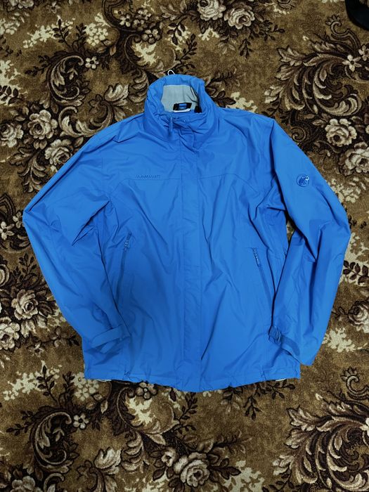 Вітровка mammut