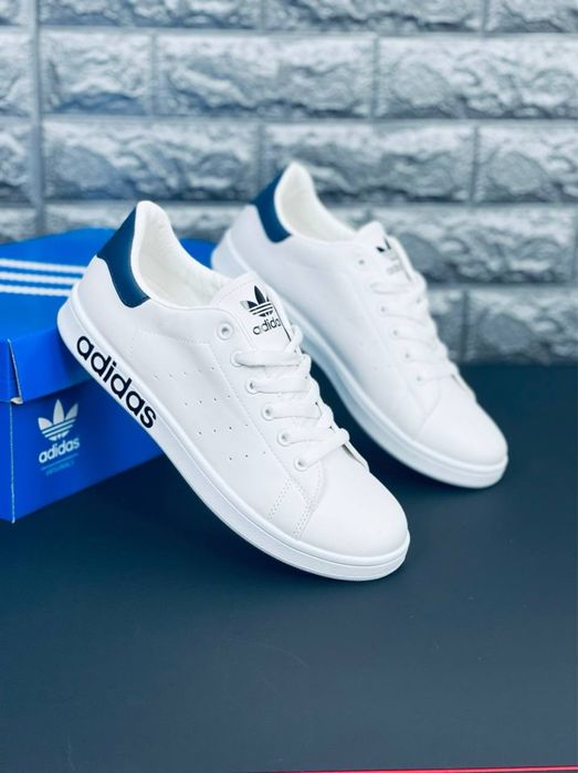 Ликвидация остатков !! Красовки Adidas мужские 41 размер ! Натуральная кожа ! Красивки адидас белые ! Летние мужськие красовки