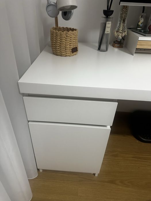 Secretaria ikea branca